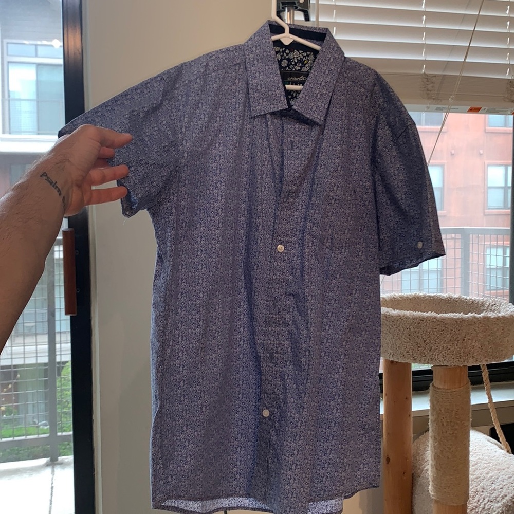 Blue floral short sleeve button down shirt
